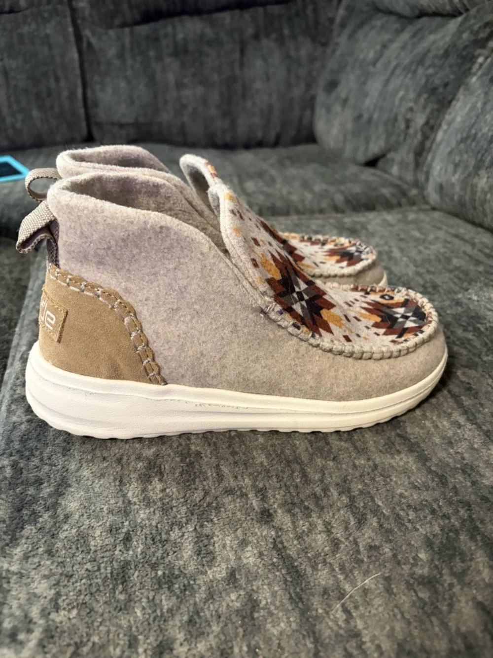 Denny Aztec Hey Dudes size 7